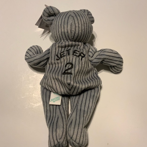 Derek Jeter # 2 Opening Day Beanie - Picture 3 of 6